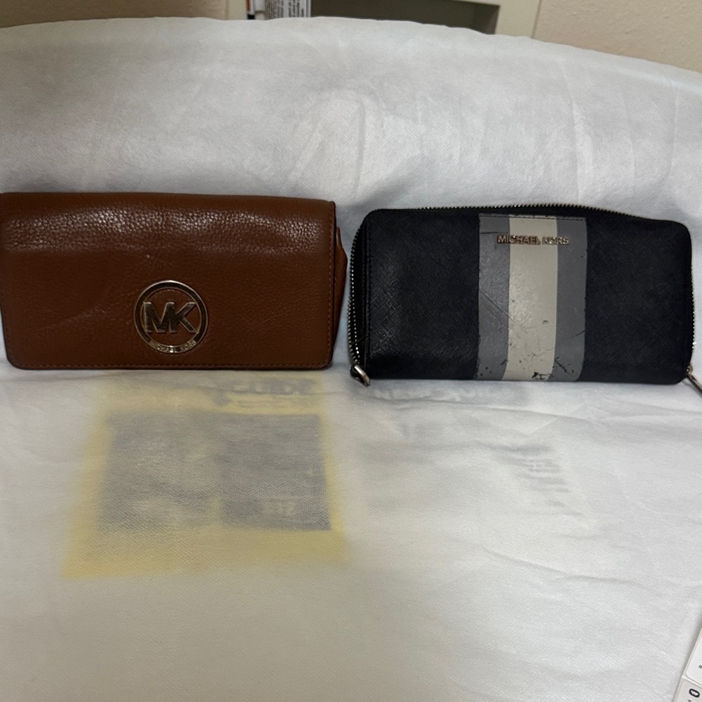 Michael Kors Brown and Black Leather Wallets - MK Logo & Zip Around